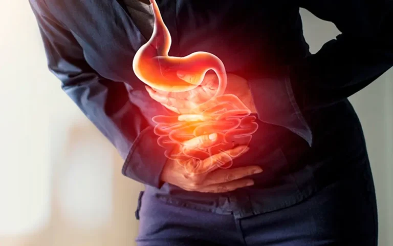 Alerta: Descubre las Cinco Señales Clave del Cáncer de Estómago