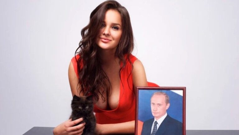 El Kremlin financia el silencio sobre la relación secreta de Putin.